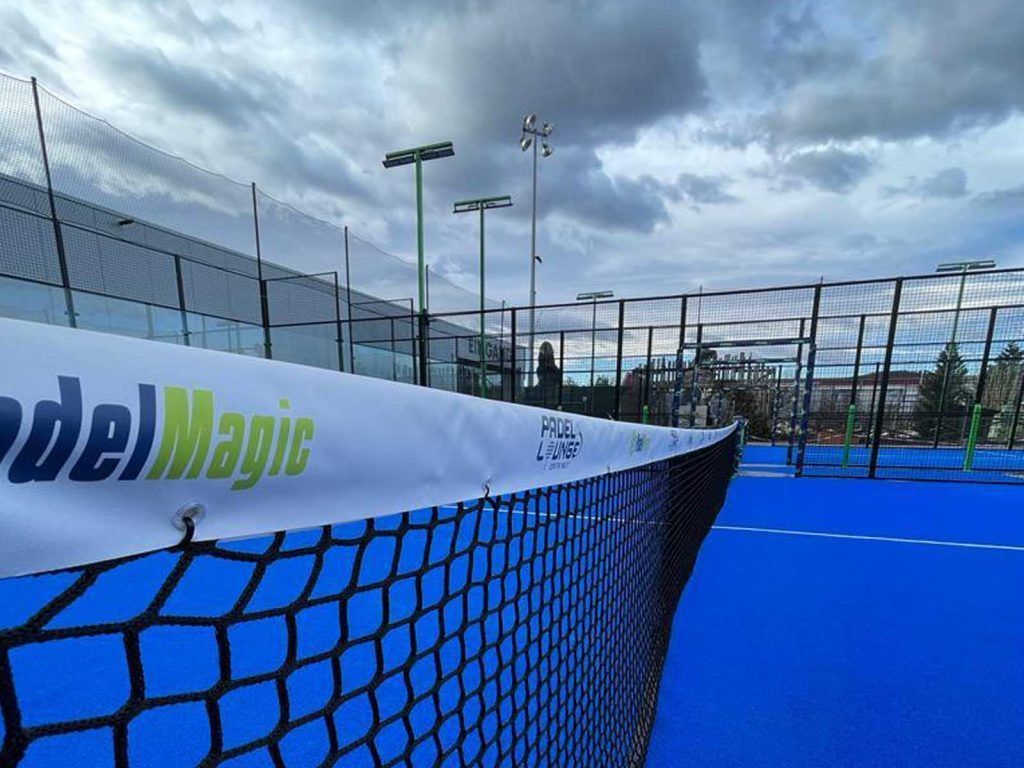 logística compra de pistas de padel